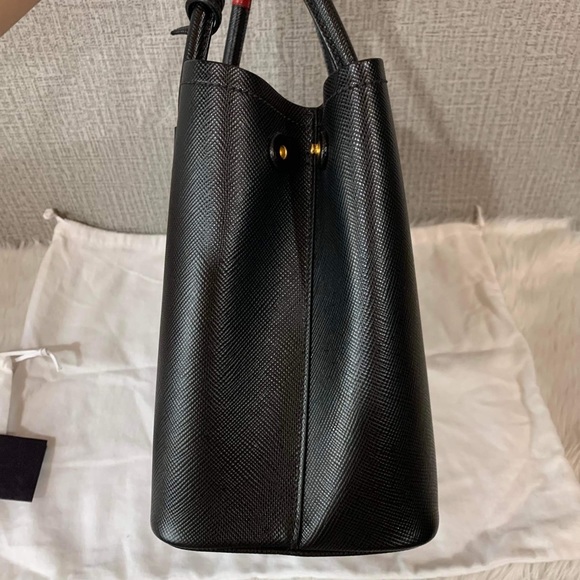 🌺 PRADA Saffiano Double bag 🌺 - Picture 4 of 14